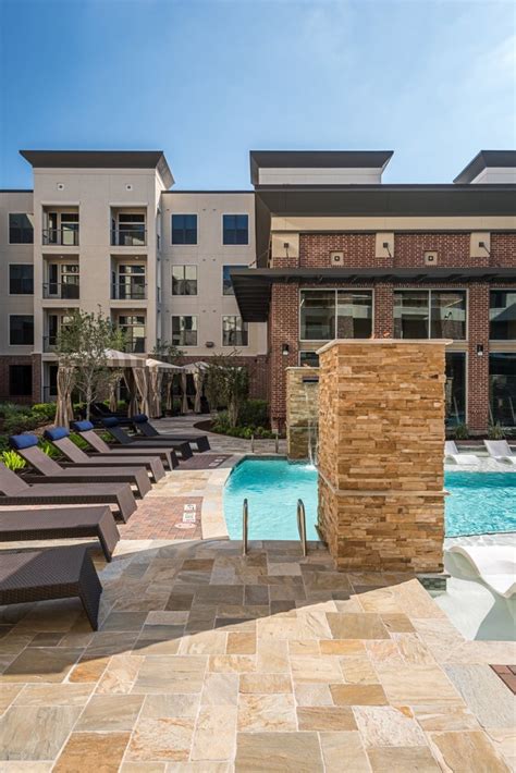 2626 fountain view apartments reviews  Find the best-rated apartments in Houston, TX